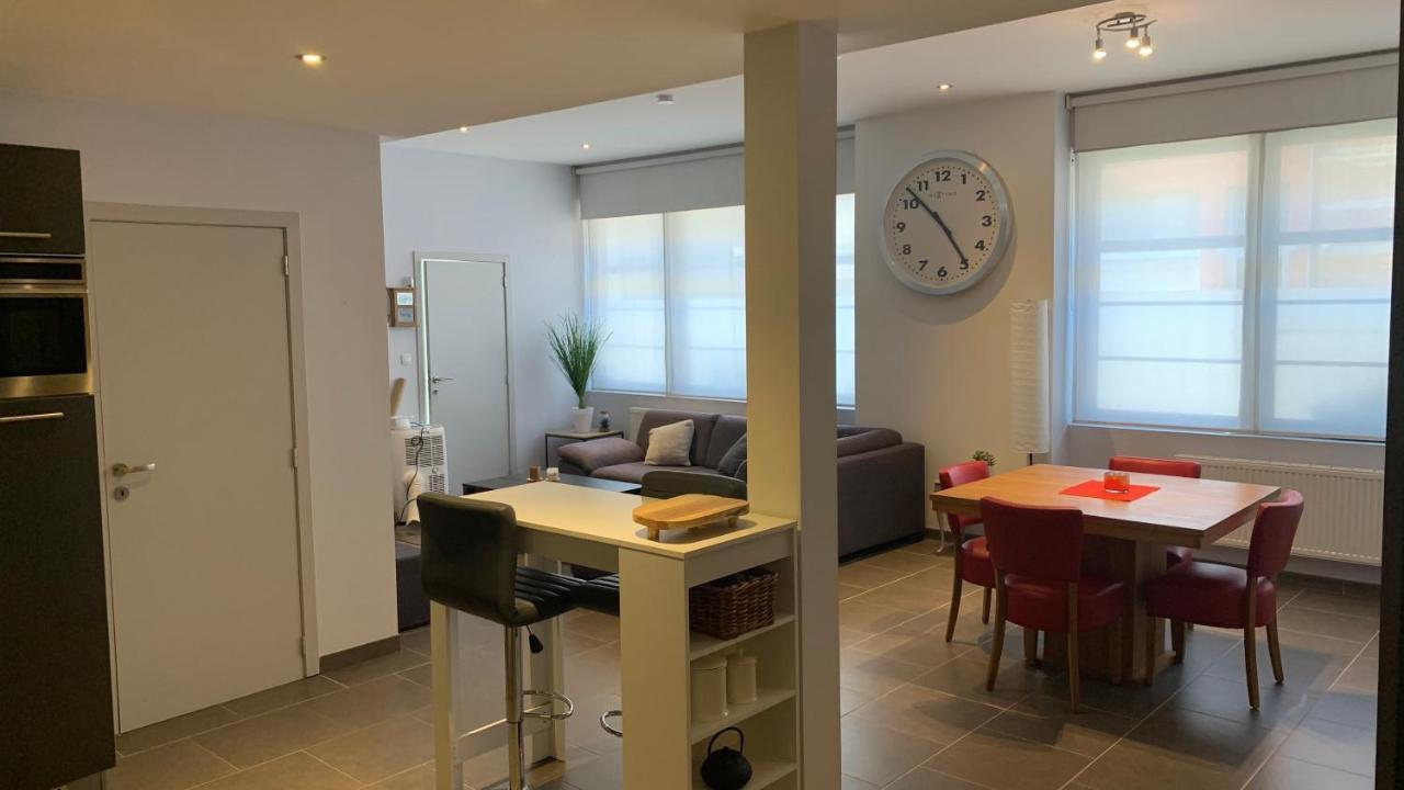 Ruime Studio In Deurne 안트베르펜 외부 사진